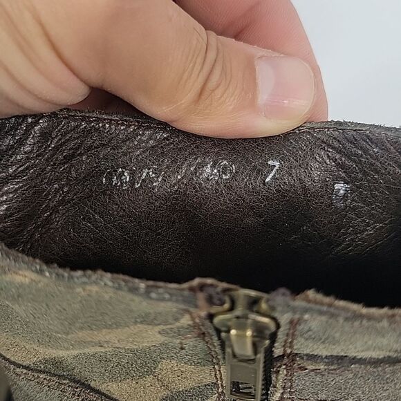 Cofi Camo Military Print Leather Women's Ankle Boots - Picture 11 of 12